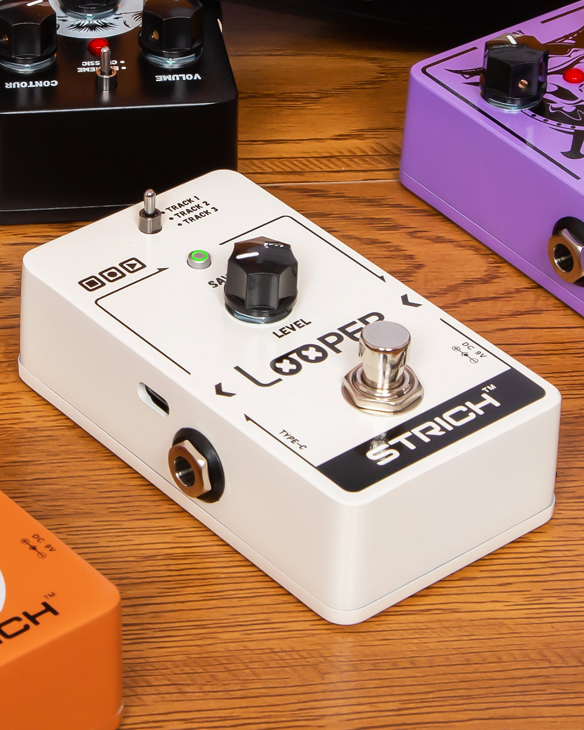 STRICH Looper Guitar Pedal with 3 Slots For Saving Loop Tracks, USB for Audio Import/Export, 90mins, True Bypass for Electric Guitar, Pure White
